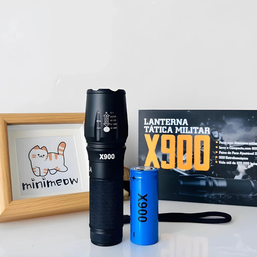 Lanterna X900 Tática Militar